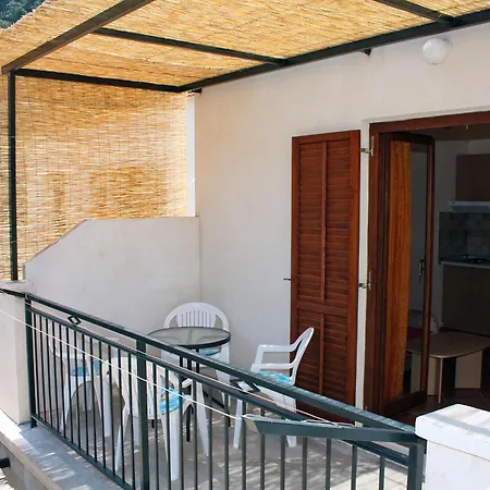 With Parking Space Cove Saplunara, Mljet - 4923 Apartamento