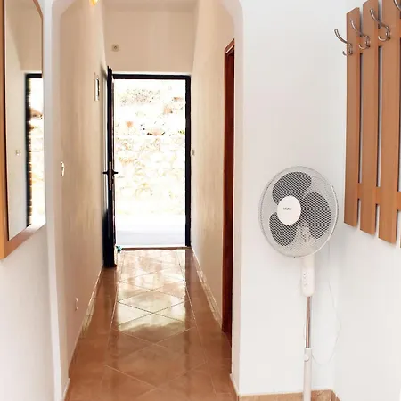 With Parking Space Cove Saplunara, Mljet - 4923 Maranovići