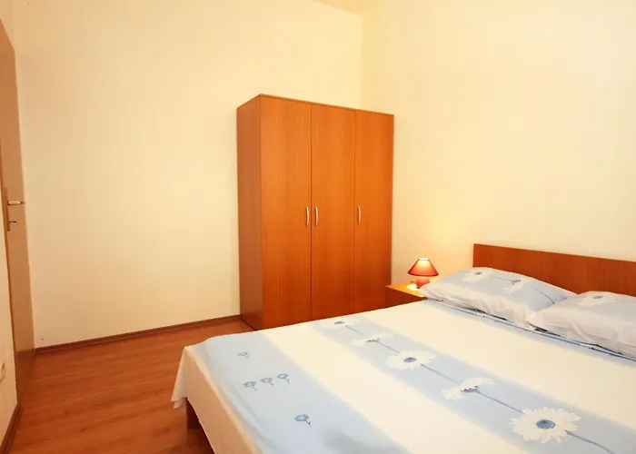 With Parking Space Cove Saplunara, Mljet - 4923 Apartment *